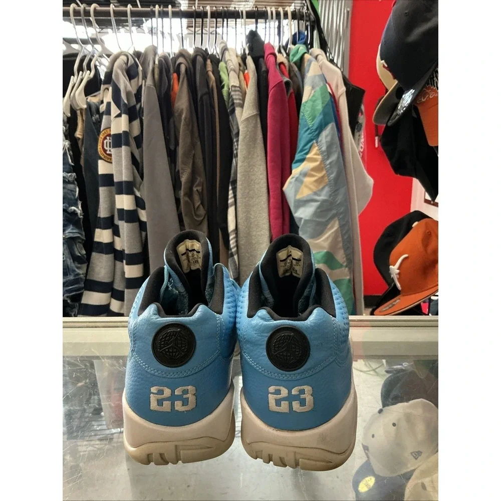 Air Jordan 9 Low 'Pantone' Men's Size 11 Pre-owned Sneakers 832822-401